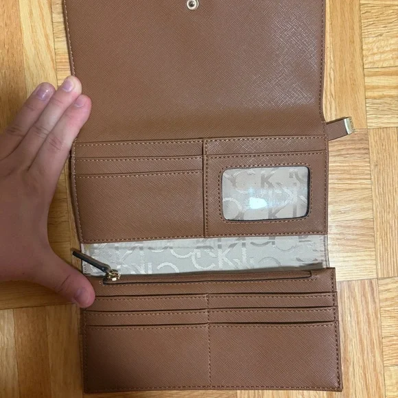 Calvin Klein Monogram Wallet - Picture 2 of 5